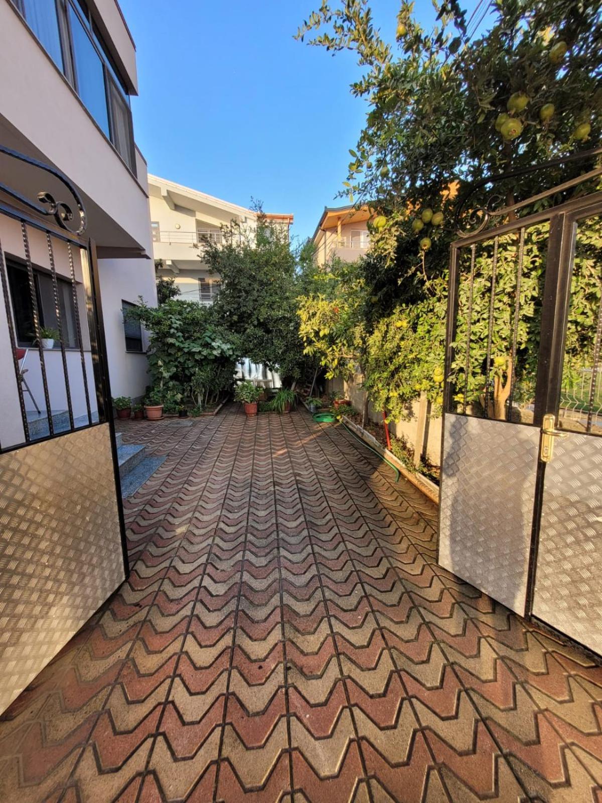 Fani'S Apartment Durres Exterior photo